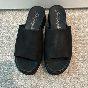 Free people flatforms